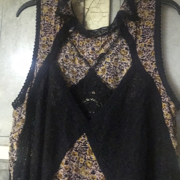 Dress - Picture 5 of 6